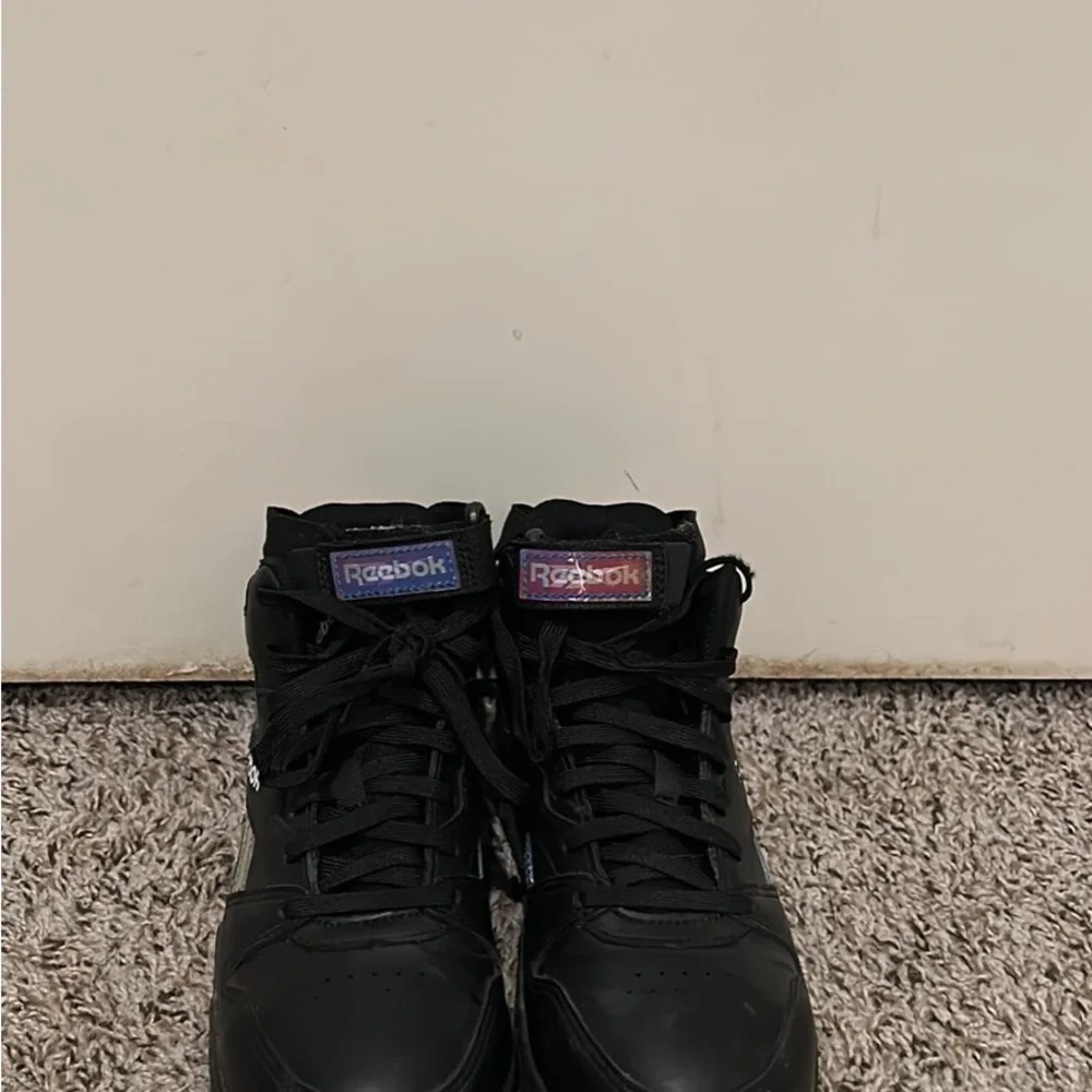 Steel Toe Reebok Shoes - Picture 3 of 3